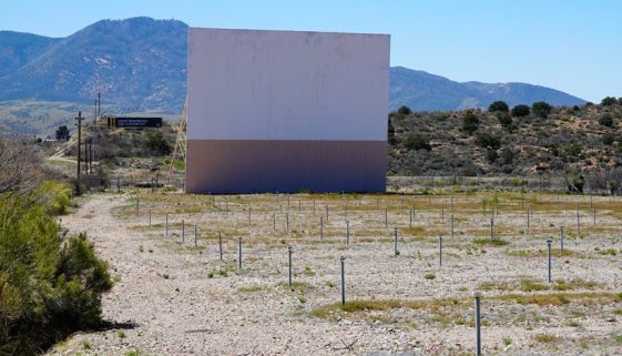 apache drive-in movie theater globe arizona